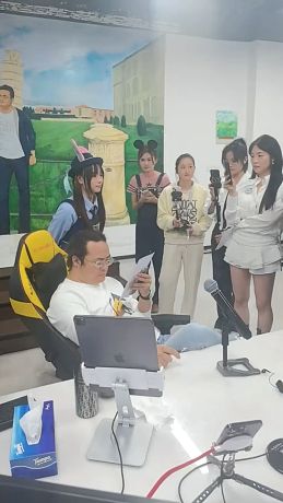 倪海杉入住虎牙