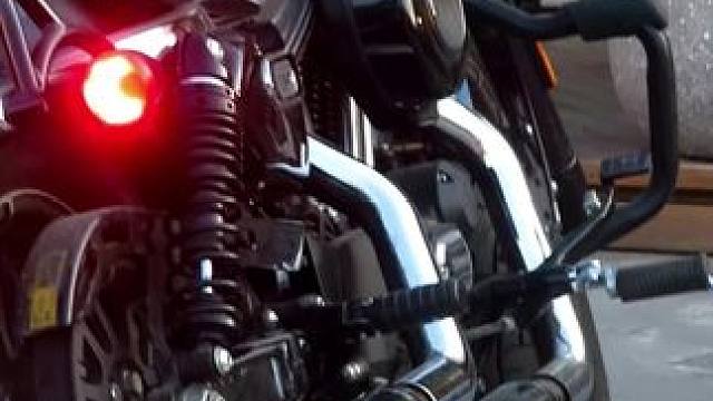 上海真冷，看把摩托冷得直打哆嗦，抖个不停 #上海冬天有多冷 #上海的冬天 #borg9583 #骓1