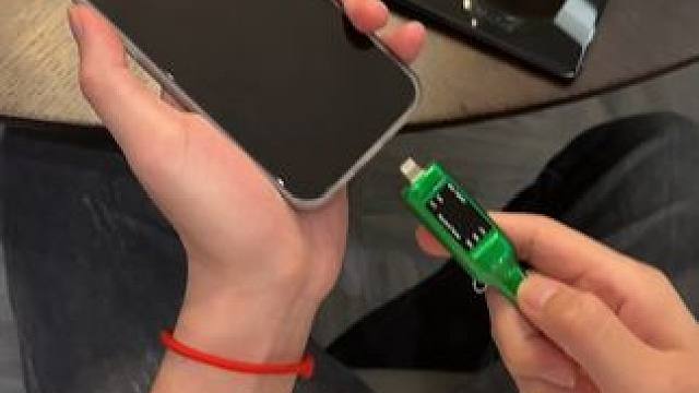 过年饭局多，携带一个酒精测试仪有备无患~ #酒精测试仪