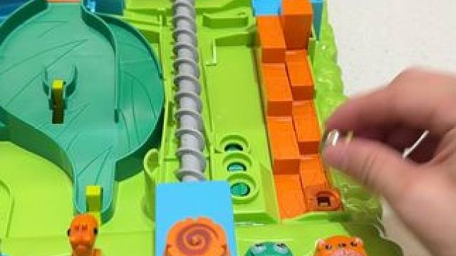 哇趣，小侄子的丛林大冒险把我迷成了制丈~ #玩个很新的东西