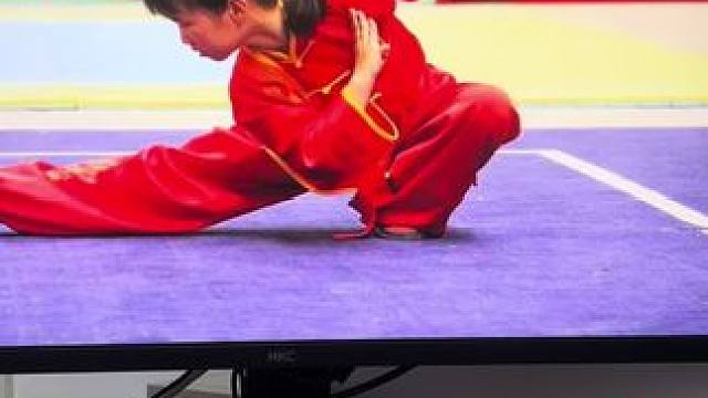 体育开学第一课帅爆课件，体育老师必备。 