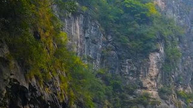 山西壶关县省道327公路沿途太行山大峡谷景色 #最美的风景在路上 #旅行推荐官 #太行山大峡谷