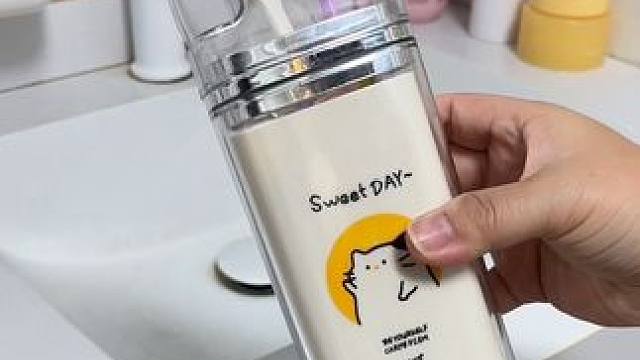 是谁发明的这么好用的三合一漱口杯！ 一家三口出门旅游：小住，过年回家，一定要带上这个三合一漱口杯！ 