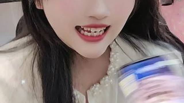 黑蛋送我的这是什么玩应啊！#蛋仔派对 #蛋仔派对小剧场 #小美露脸