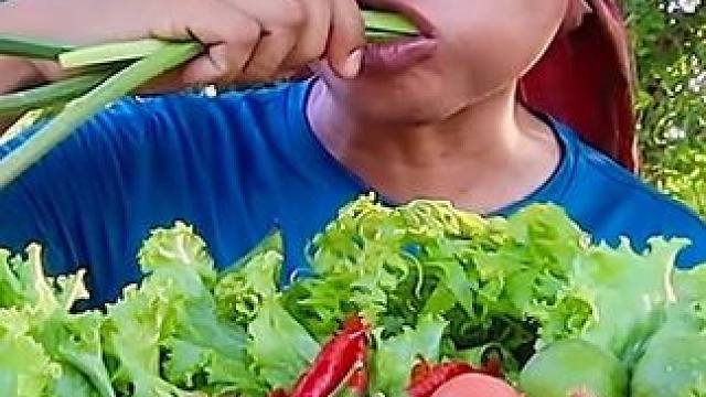 黄花蔺酸辣料汁️凉拌大鸡爪 #户外美食 #泰国美食 #美食 #内容启发搜索