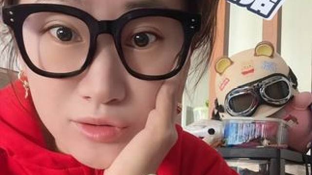 包里办公桌必备的小惊喜#无糖咖啡糖 #黑咖啡 #上班族必备 #咖啡爱好者