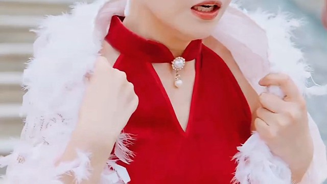 男子乃大帝转世，变成傻子后意外捡了个美女老婆