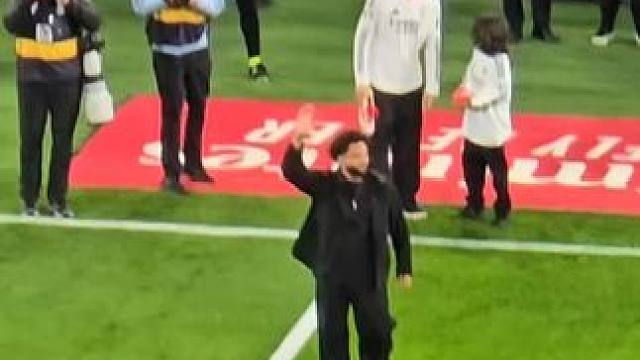 传奇谢幕！皇马为36岁功勋后卫举办退役告别仪式