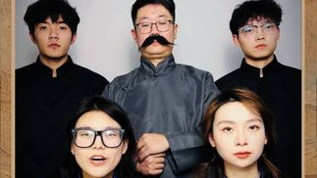 如果这种事真的发生了，记住这不是你的错，你做自己就好 