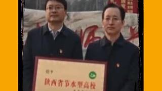這大學(xué)生就是有離譜操作 #大學(xué)生 #離譜 #節(jié)約用水 #整活 #神操作