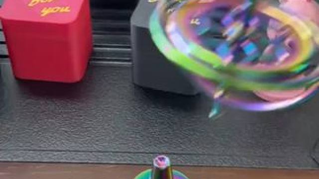 牛顿的棺材板块盖不住了~ #玩个很新的东西 #解压玩具