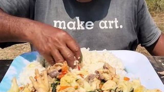 东南亚雷斯大叔 #祝大家团团圆圆 #祝大家年年有鱼好运连连 #舌尖上的美食 #爆竹声声