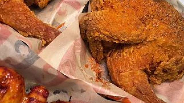 美味基两只鸡+三杯可乐49.9元#美味基 #同城好店推荐 #美食推存官 #炸鸡汉堡