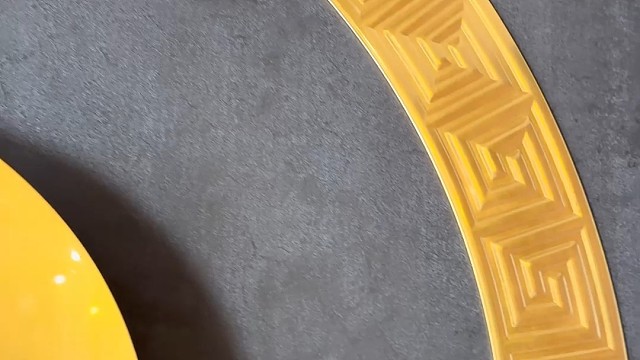 你知道一扇好门贵在哪里吗？#中宝天一铜门 #别墅门 #铜门 #偏轴门