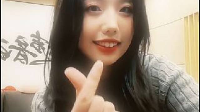 “原来卡莫纳人的女神一直都在我们身边”
