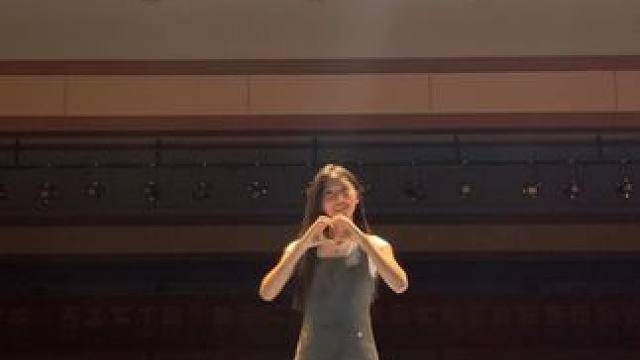 听说现在蝴蝶步又火了 我这里还有一个草稿版～