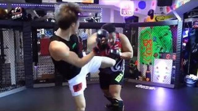 女混混都成为历史了！朝仓未来这比赛也是越来越没看点了#朝仓未来#breakingdown