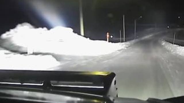 2025WRC瑞典站完美收官，丰田车队埃文斯斩获冠军，让我们坐进副驾驶，和车手一起感受下雪地夜赛的弯