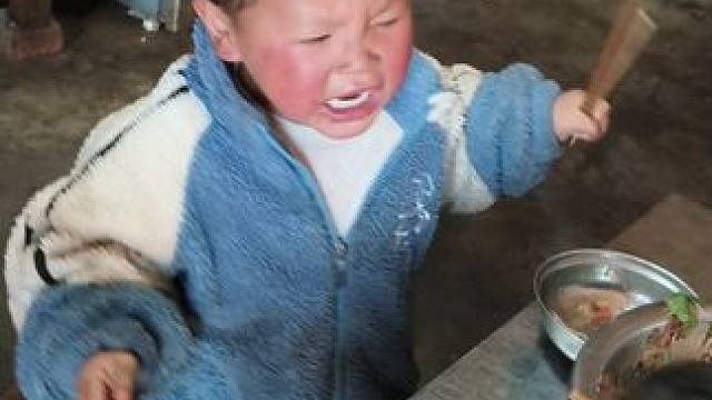 今天吃凉拌米线，炒洋芋吃。 #内容启发搜索