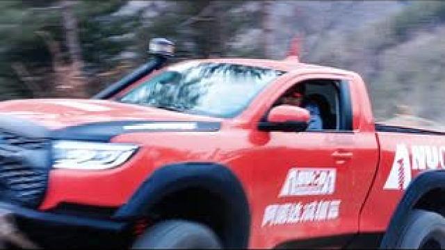 贵人扶一步，胜走十年路～
#越野 #汽车文化 #户外 #dou是好车 #是时候展现真正的技术了