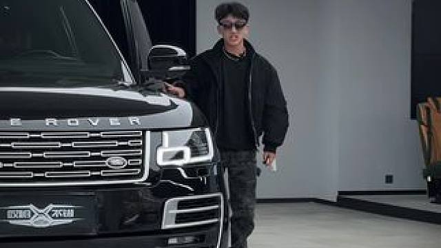 坦克300和揽胜行政你会选哪个？#路虎揽胜 #坦克300 #揽胜