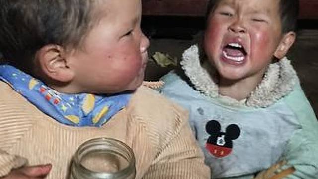 这个衣服刚换了一会儿就脏了。 #内容启发搜索