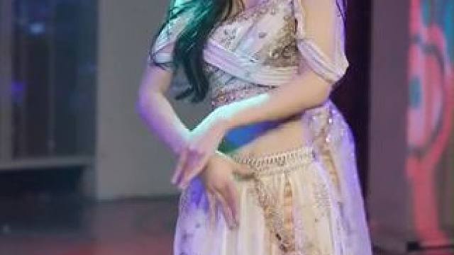 从此君王不早朝系列之新疆美女 #美女 #新疆美女 #西域美女 #隋炀帝 #哈妮克孜