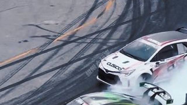 今年最火的一段话：此生虽为女儿身，不亚男儿赛车梦 #巅峰极速 #漂移 #弯道快才是真的快 #速度与激