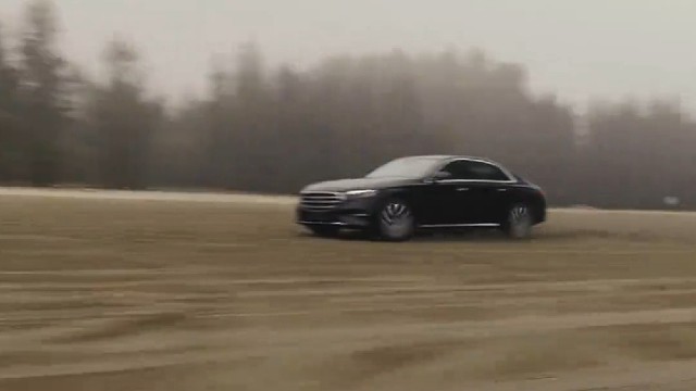 有的奔驰娇生惯养，有的奔驰驰骋沙场