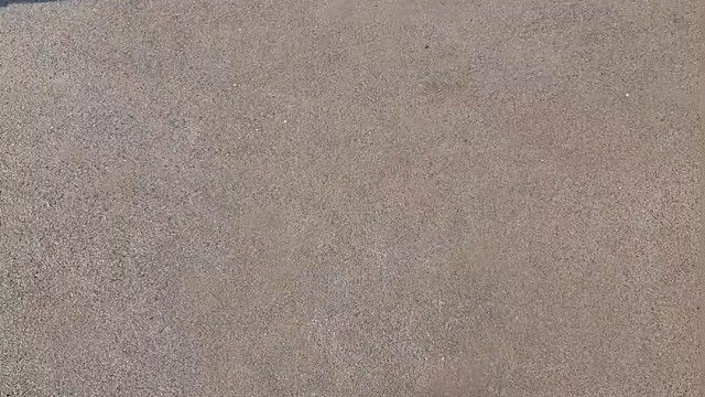 楼梯滚瓶子爆破解压时刻