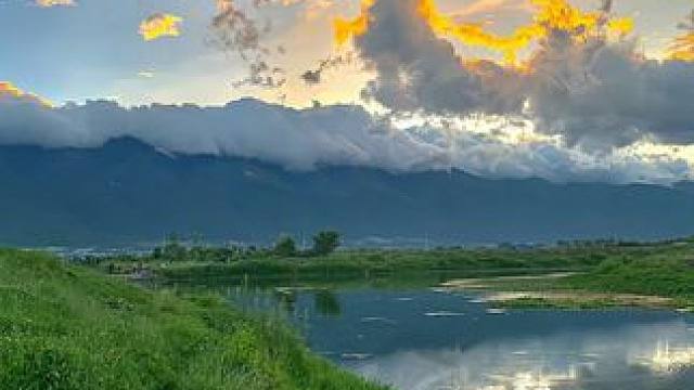 你见过鲸爆吗，这威力真的是太大了#小鱼仔