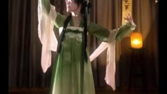 听说春天很适合跳春颂！ #古典舞 #浅跳一下 #春颂 #汉服