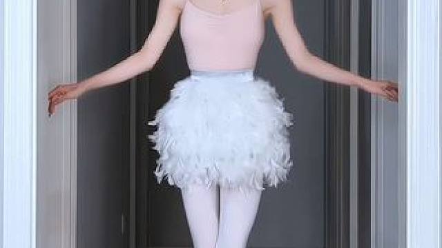 实验室的小白鼠出逃了#用蝴蝶步跳老鼠舞 #蝴蝶步 #魔性老鼠舞挑战 #丝滑