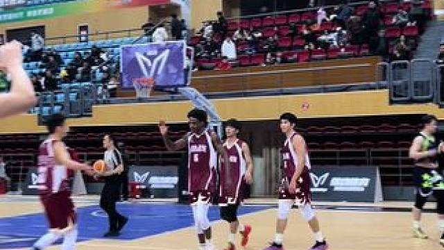 会长开盲盒真的是开到宝藏球员了集梦爱德华兹是真的强 