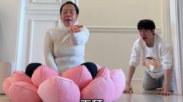 当妈妈给我买了超实用卫衣 #搞笑 #日常 #玩个很新的东西