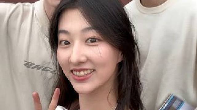 女大学生挑战用ai过高质量的一天 #冬天润燥多喝开水 #vlog日常 #校园生活 #女大学生 #校园