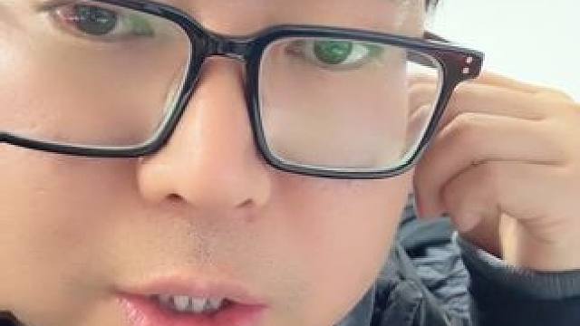 天塌了？显卡的天要亮了…… #电脑 #显卡 #diy电脑 #内容过于真实 #真实还原