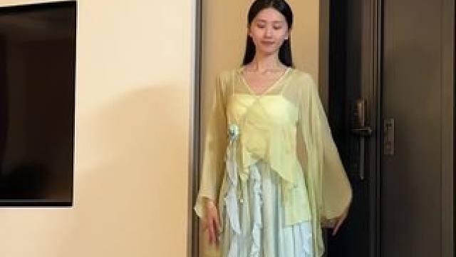 开始总是深深切切 心心念念你情和我愿