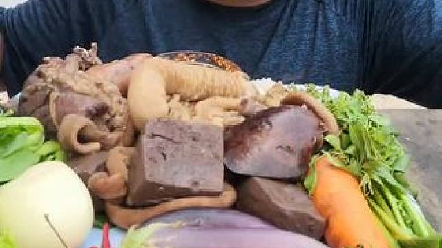 户外野餐 #把家乡的味道分享给大家 #治愈系乡村美食 #粗茶淡饭吃起香农村生活 #这一口简直香迷糊了