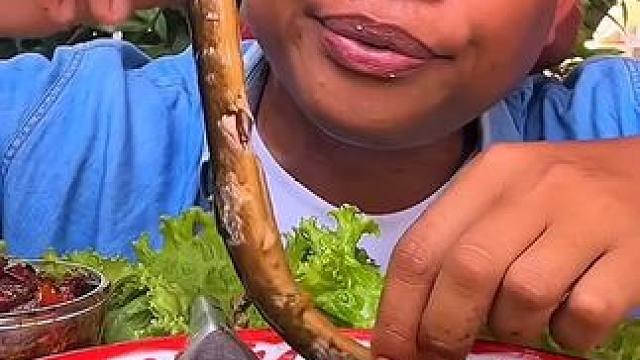 浓汤大黄鳝 #户外美食 #泰国美食 #美食 #内容启发搜索