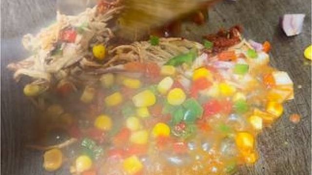 这是什么神仙配料啊，双娇塔可，超级好吃的嘞，会吃点辣的宝子们快来，绝了绝了#谁懂这一口的好吃程度 #