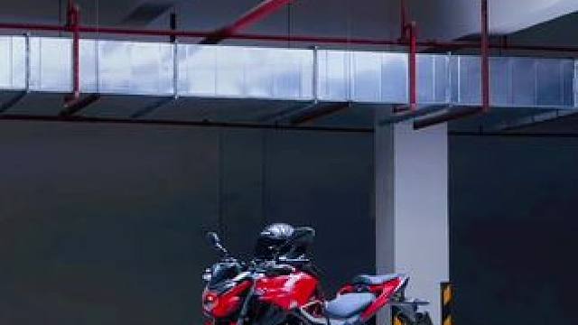 为何我的本田有点不一样#cb400f #摩托车 #每个男人都有一个机车梦