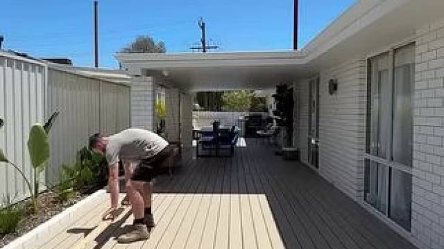 建造一个小咖啡店#dou来休息一下