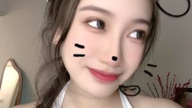 小小手势舞
难倒我了…
#今天长这样 #扭一扭呀扭一扭 #软乎乎 #上海ACE啦啦队