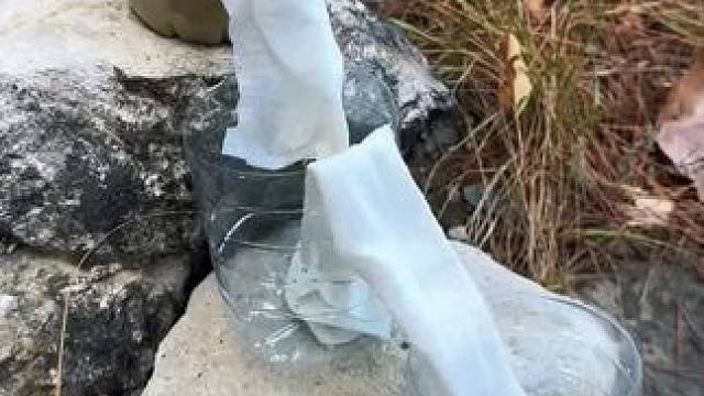 户外应急小技巧 饮用前一定要煮开#露营报告 #露营技巧报告