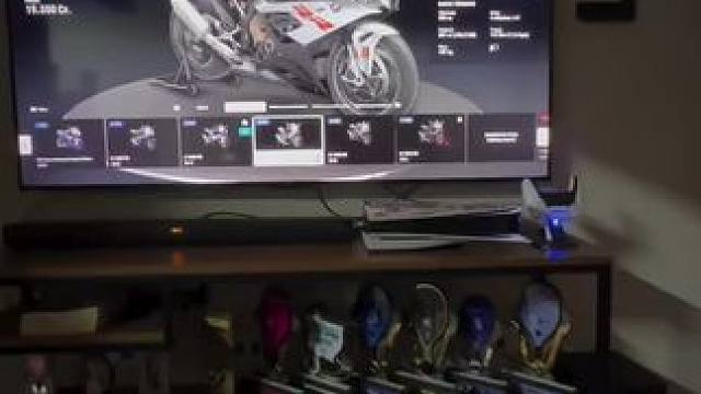 把游戏玩到现实#机车 #宝马s1000rr