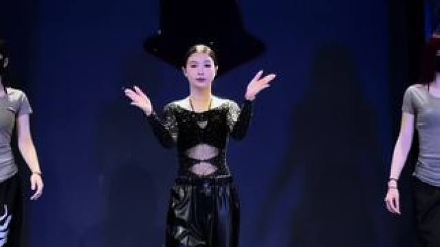 最讨厌回南天#基础爵士 #天宝编舞 #零基础学舞蹈