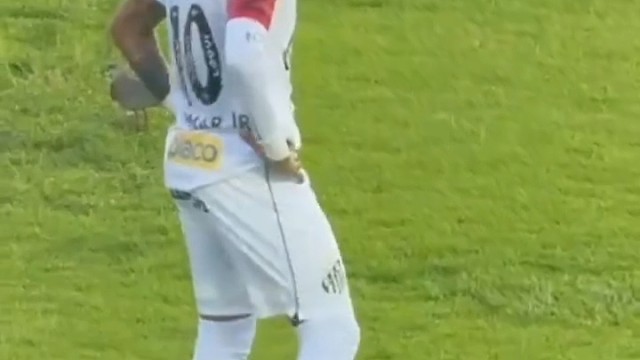 哪里是助攻，明明是角球直接破门