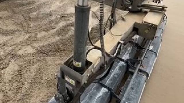 美国大面积水泥抹平机。#省时省力 #工程机械设备 #施工现场实拍 #结实耐用