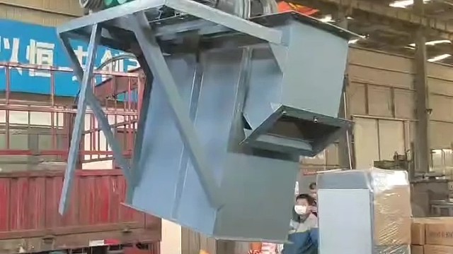 小型斗式提升机 ，料斗，链条，环链，板链，蕃斗，减速机，齿轮，上料机，输送机，喂料机，沙石粮食矿山，